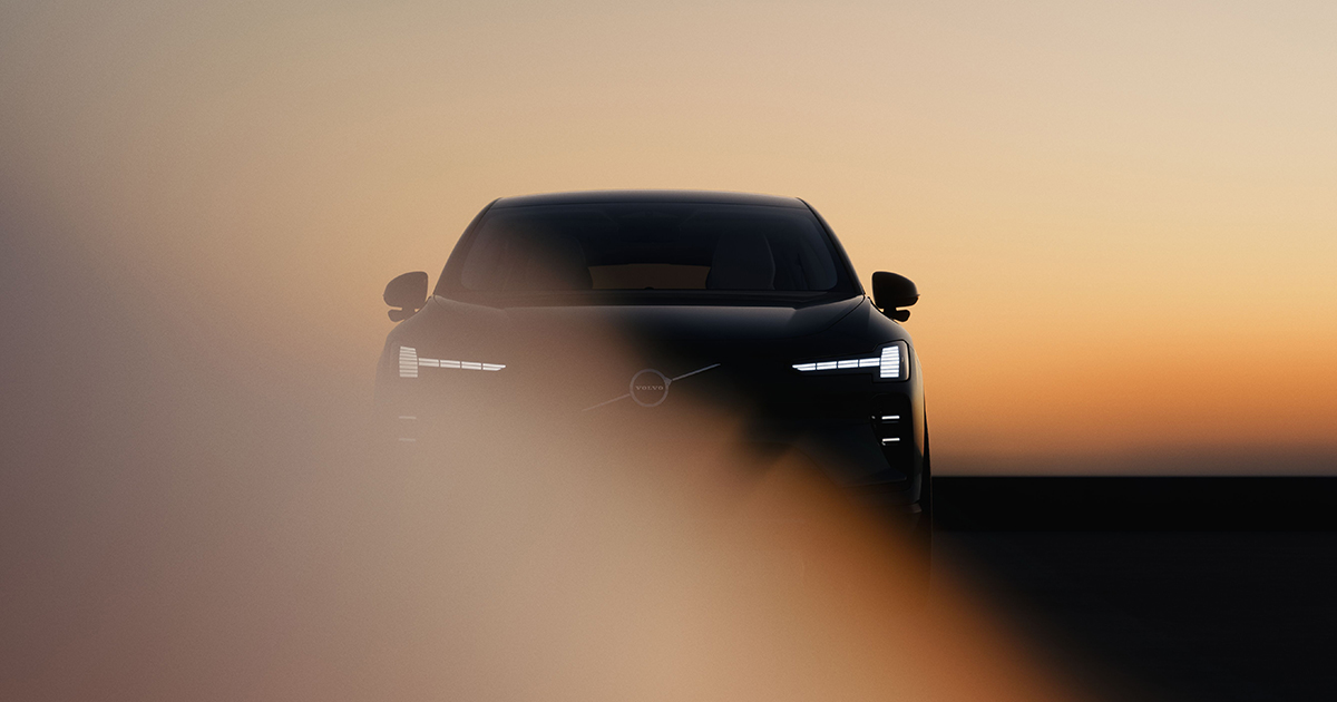 VOLVO EX60: până la 810 km autonomie și încărcare aproape la fel de rapidă ca o oprire la cafea