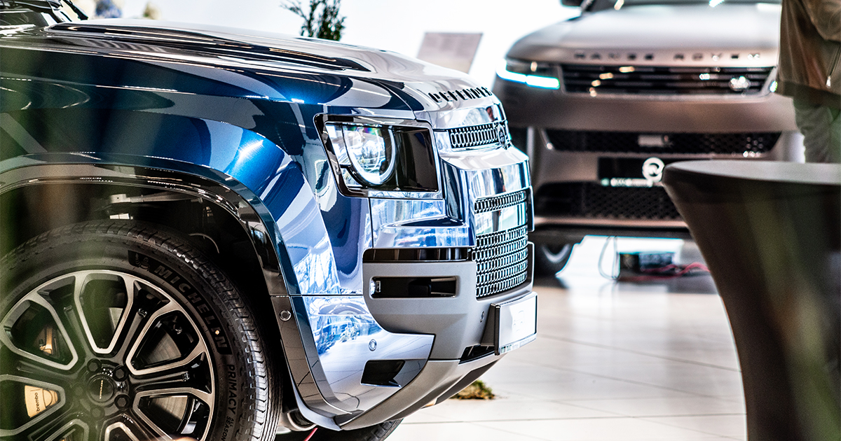 Estetica puterii și a formei Land Rover: Defender OCTA și Range Rover Sport SV